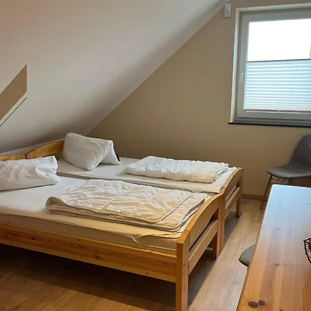 Mit 6 Schlafzimmer Und Sauna Ovs 116 Apartman *