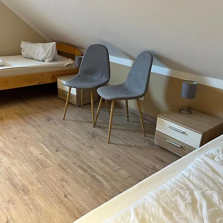 Mit 6 Schlafzimmer Und Sauna Ovs 116 Apartman *
